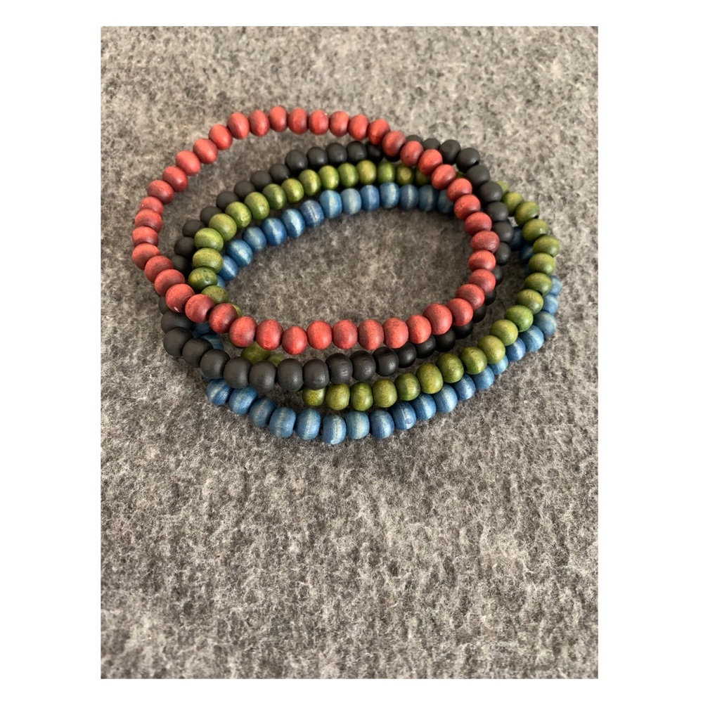 H&M‼️ 4 sets of bracelets